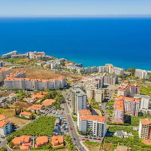 Ocean View And Garden In Exclusive Area Apartamento Funchal (Madeira)